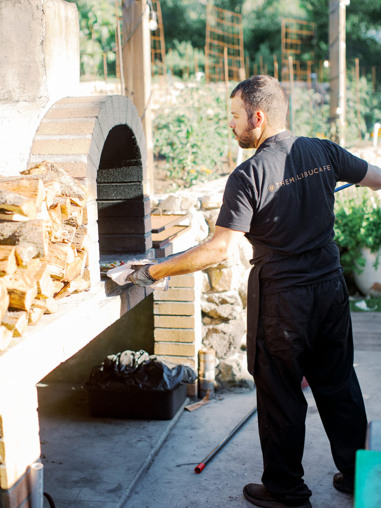 A California-cool rehearsal dinner at Calamigos Ranch
