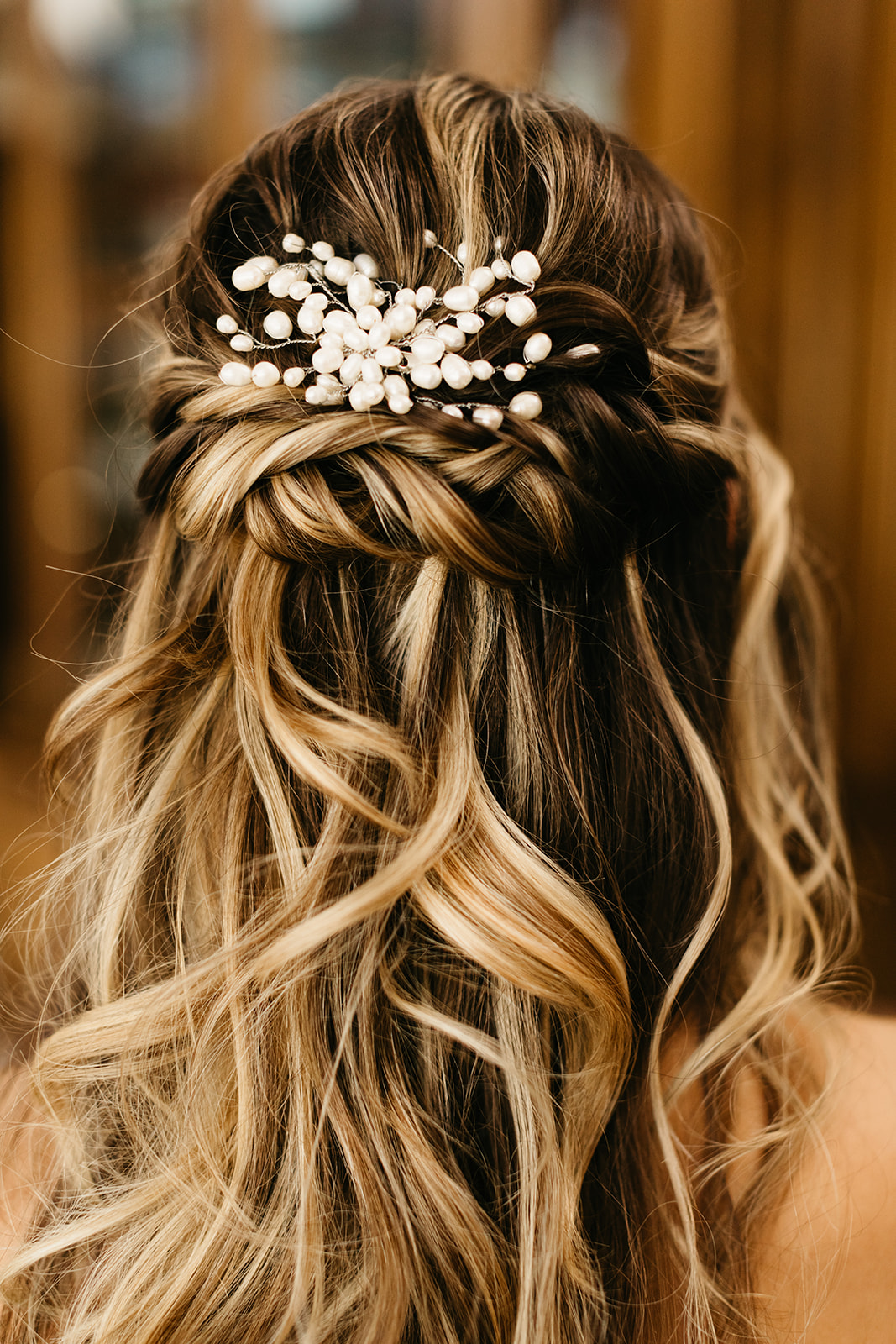 bridal hair with half-up do and pearl comb 