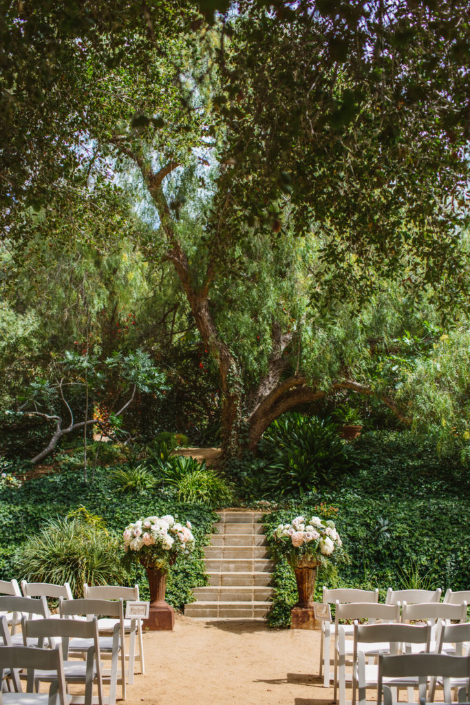 travel themed wedding ceremony at Mountain Mermaid