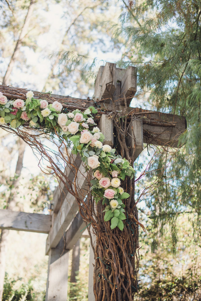 An emotional calamigos ranch wedding, pink arch flowers