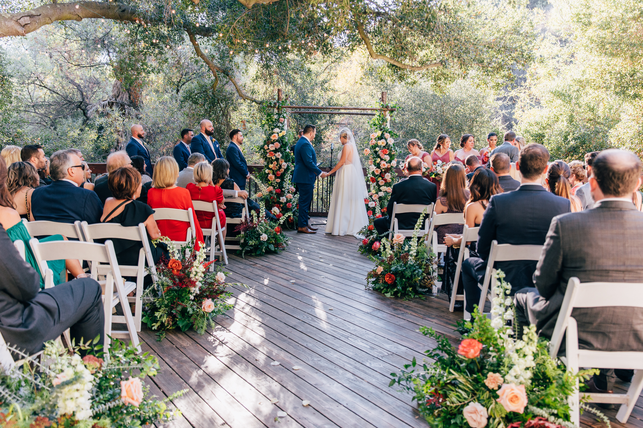 bright and vibrant wedding ceremony at the 1909