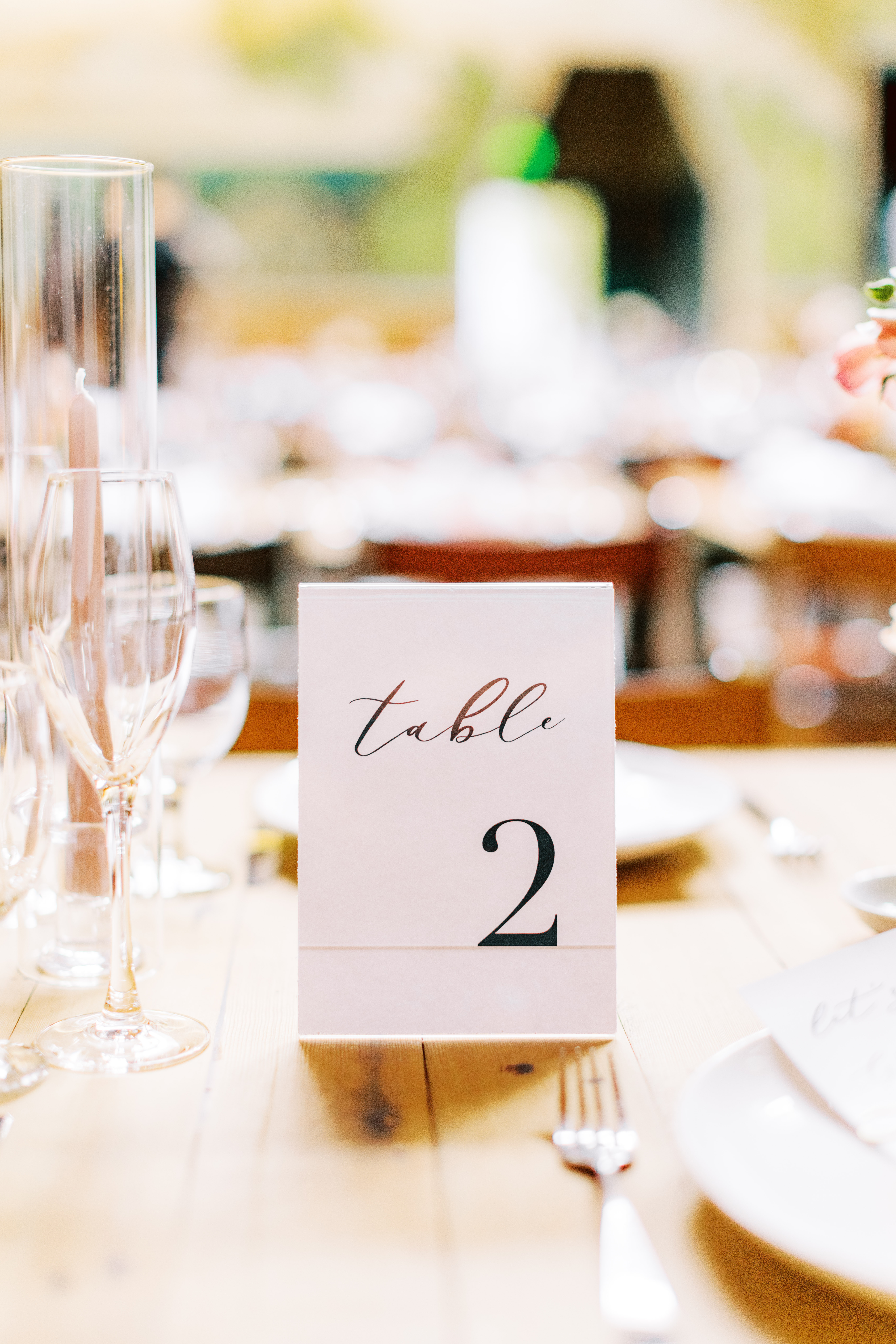 simple table number with script